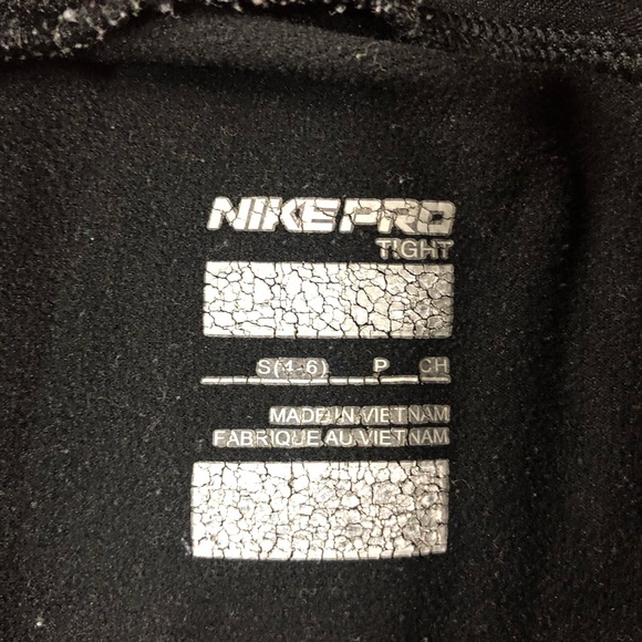 Women’s Nike Pro Shirt - Picture 6 of 10